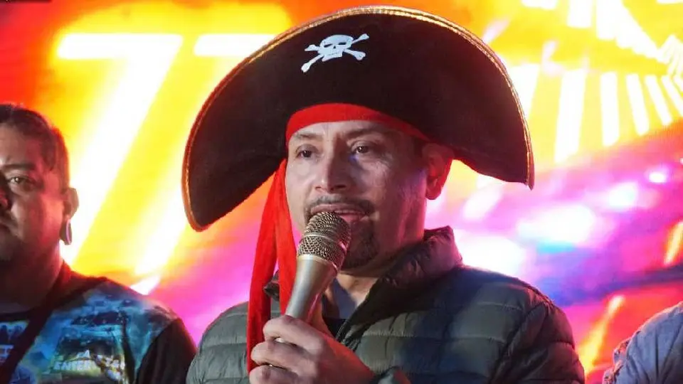 Sonido Pirata explicó por qué ignoró a Medio Metro en un evento en vivo