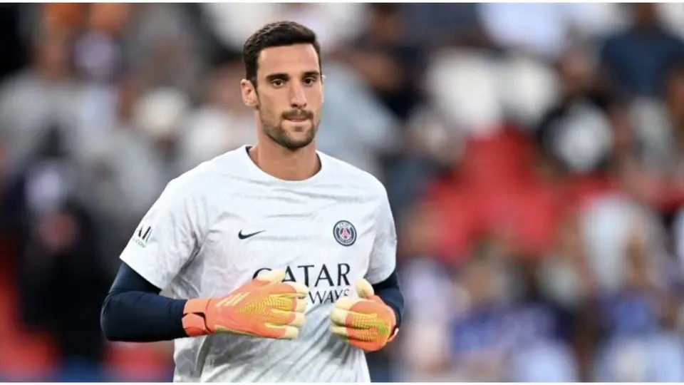 PSG: Sergio Rico fue hospitalizado en España tras caerse de un caballo