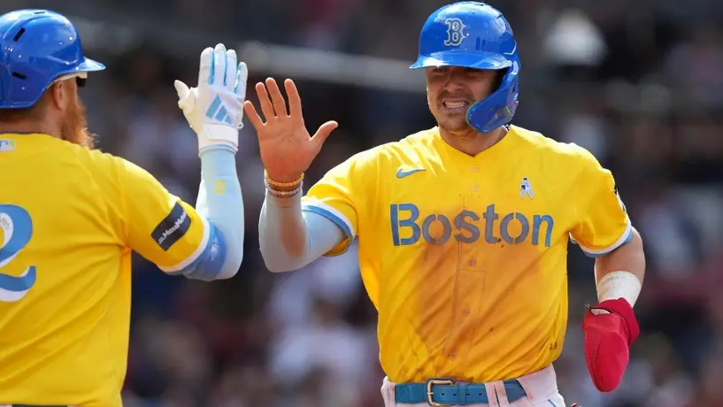 Red Sox vencen a Yankees y barren la serie en doble cartelera