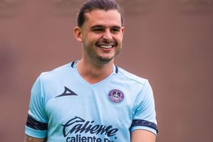 Nicolás Benedetti anunció el nacimiento de su hijo: “Ahora sí, familia completa”