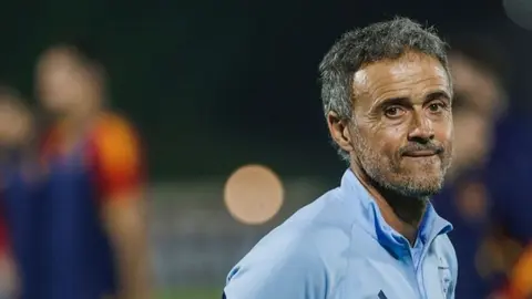 Barcelona: Luis Enrique y Valverde, citados a testificar por Fiscalía en Caso Negreira