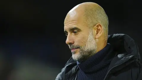Premier League: Guardiola se mantiene firme en el City a pesar del escándalo