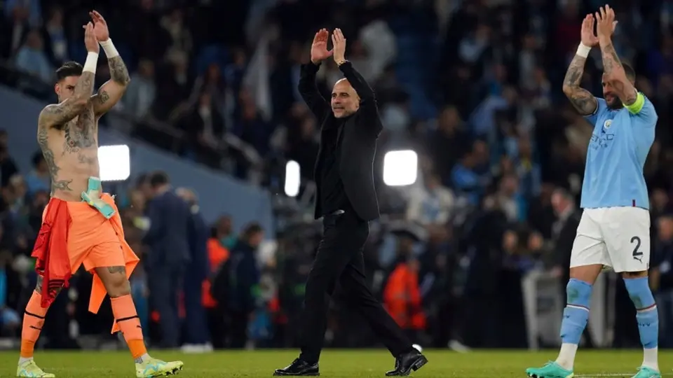 Guardiola le muestra los cuatro dedos al Real Madrid tras eliminarlos