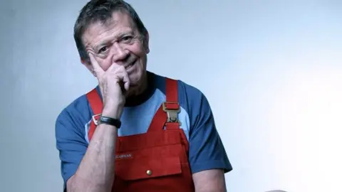 Chabelo: Los restos del comediante ya fueron cremados