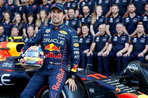 Checo Pérez: Red Bull Racing prepara alianza con Ford