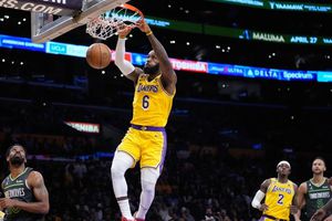 NBA: Lakers se impone en tiempo extra a Minnesota para acceder a los Playoffs