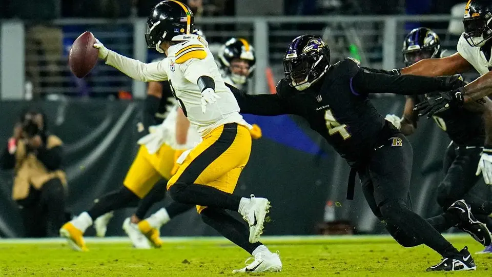 NFL: Steelers venció a los Ravens tras dramática remontada y siguen con esperanzas de postemporada