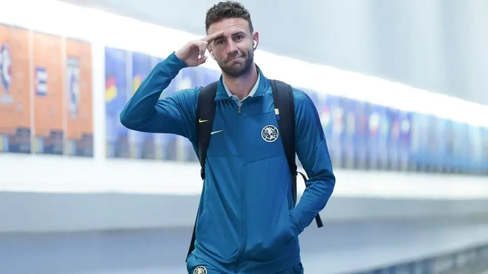 América llega a Guadalajara para el Clásico Nacional sin Miguel Layún