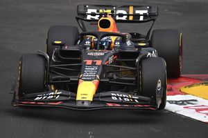 Checo Pérez se va motivado tras las prácticas libres del viernes: 'Fue un buen día'