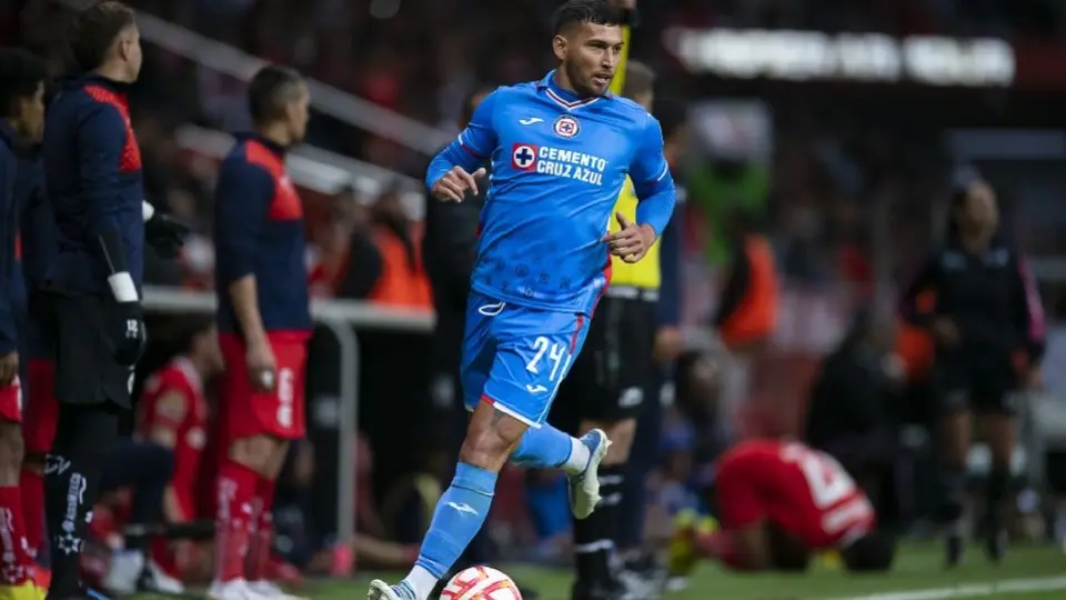Cruz Azul: Juan Escobar salió por lesión en duelo contra América en Copa por México