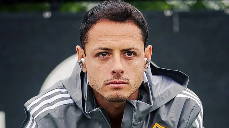 'Chicharito' Hernández toma con positivismo su lesión: "Hay que abrazar los momentos de dolor"