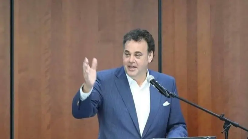 Faitelson explota contra 'Canelo' tras anunicar su pelea: "¿Así pretende ser el mejor?