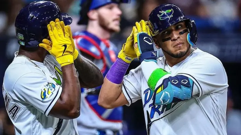 Isaac Paredes anda encendido, pegó dos jonrones y un doble en triunfo de Rays