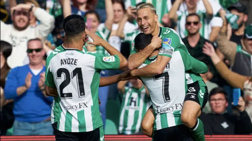 Andrés Guardado no jugó en la victoria del Betis ante el Real Valladolid