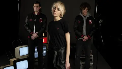Milan colaboró con 'The Rolling Stones' en exclusiva edición de ropa