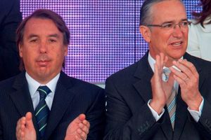 Salinas Pliego 'se burló' de Azcárraga: "No usa su Twitter y se lo roban"