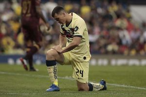 América: Federico Viñas le rompió el corazón a una aficionada en Guadalajara