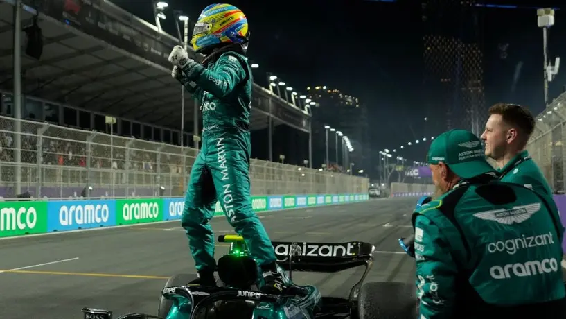 F1: Fernando Alonso libró sanción y logra podio 100 tras el GP de Arabia Saudita