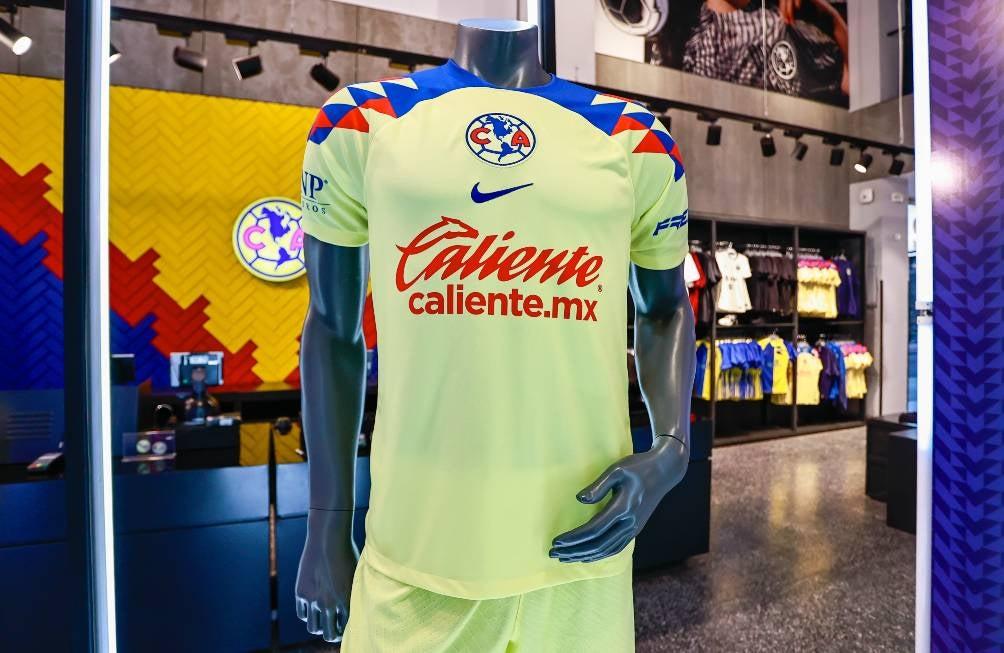 Las mejores fotos de la presentación del nuevo uniforme del América
