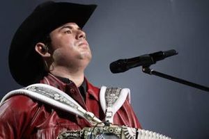 Alfredo Olivas: ¿Quién es el 'Patroncito', cantante norteño y de narcocorridos?
