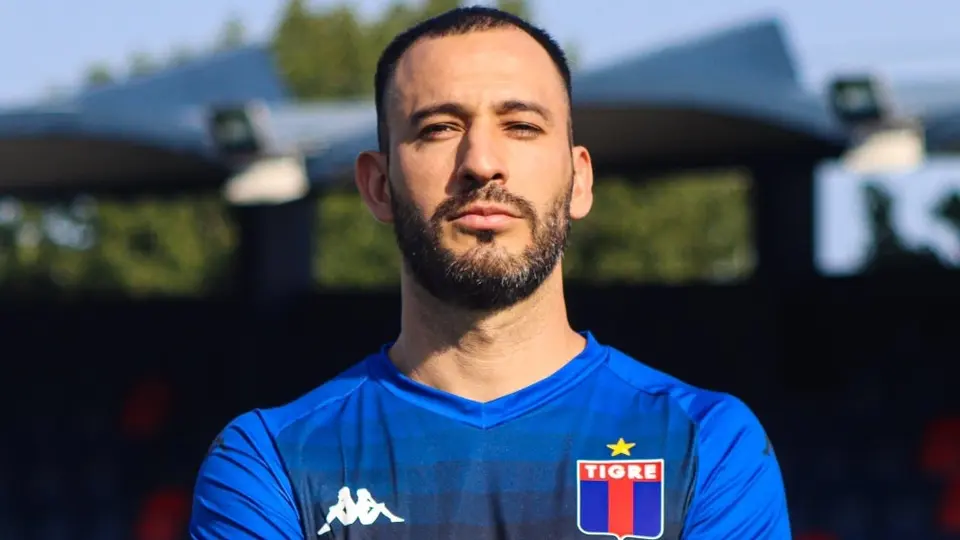 Emanuel Aguilera, ex de la Liga MX, fue anunciado como nuevo jugador del Club Atlético Tigre