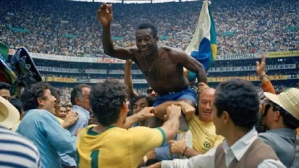 Pelé: El Rey que brilló en México 70 y 'deslumbró' al Estadio Azteca