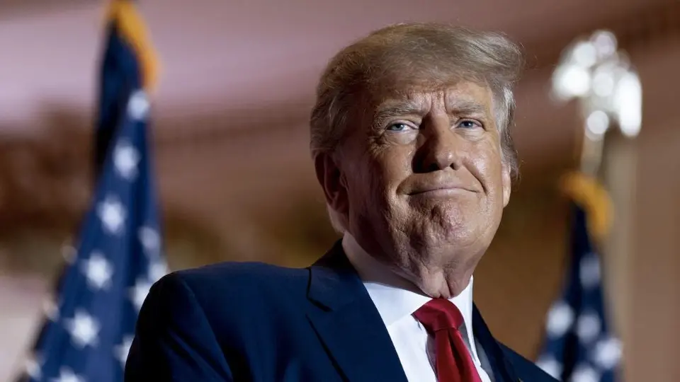 Escritora aseguró ante un jurado: "Donald Trump me violó"