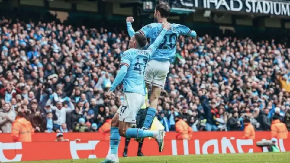 Manchester City venció al Newcastle y mira de cerca el liderato de la Premier