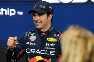 Checo Pérez lidera el ranking de la F1 tras ganar en Bakú