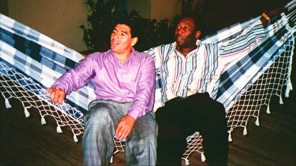 Pelé: Maradona declaró que el astro brasileño 'fue el más grande'