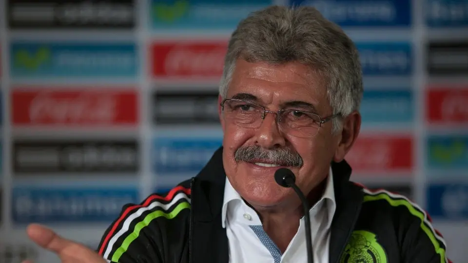 Tuca Ferretti, con propuesta de jugar fuera de México y contra rivales 'top' si llega al Tri