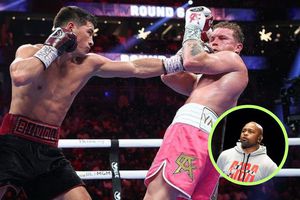 Ray Jones sobre Canelo ante Bivol: 'No le puede ganar de ninguna forma'