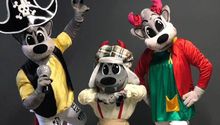Mascotas de Diablos hicieron parodia de Sonido Pirata y Medio Metro