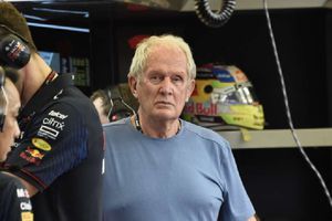 Helmut Marko arremete contra Checo Pérez por quedar fuera en la Q2 del GP de España