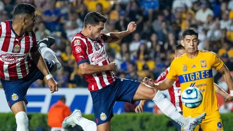 Chivas: Ronaldo Cisneros y Daniel Ríos, los delanteros 'repatriados' ya respondieron con gol