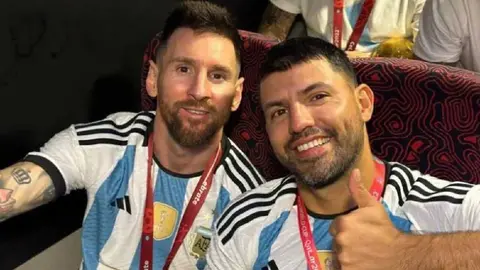 Kun Agüero sobre los goles de Cristiano Ronaldo: "Anota de suerte"
