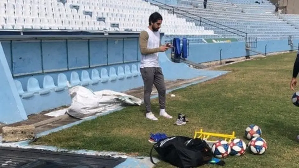 Rodolfo Pizarro: Entrena en Tampico tras no entrar en planes de Rayados