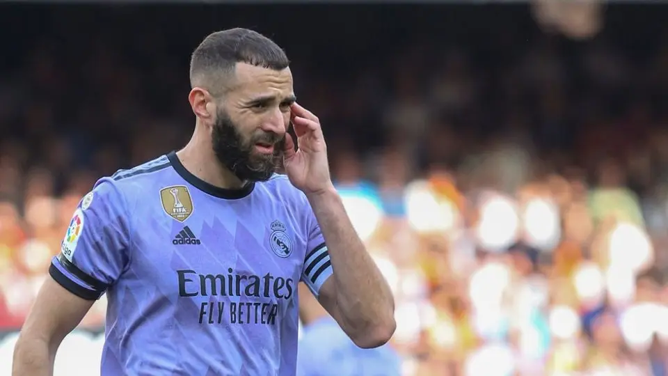Real Madrid le pide decidir pronto a Karim Benzema sobre oferta del Al Ittihad de Arabia