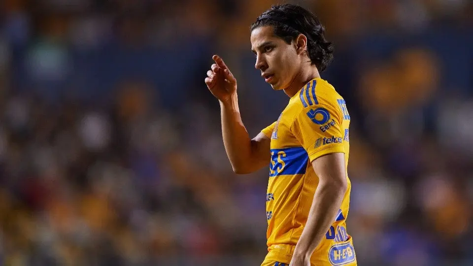 Diego Lainez fue defendido por su hermano Mauro: 'Está en un equipo donde si lo quieren'
