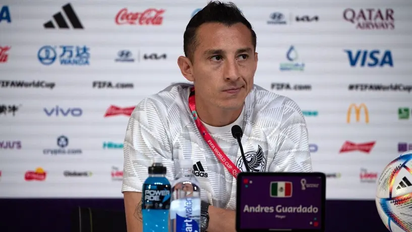 Pelé: Andrés Guardado se enteró de la muerte de O'Rei en zona mixta