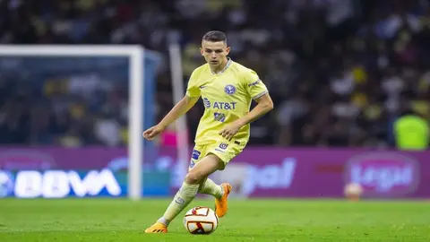 Álvaro Fidalgo: 'El América nunca puede estar contento con un empate en un Clásico'