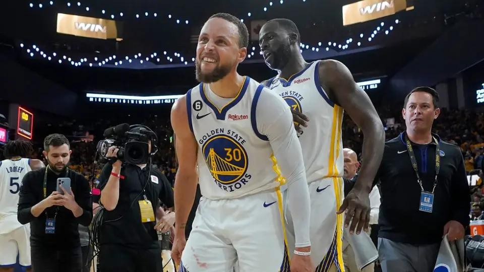 NBA Playoffs: Warriors sobreviven a Kings e igualan la serie 2-2