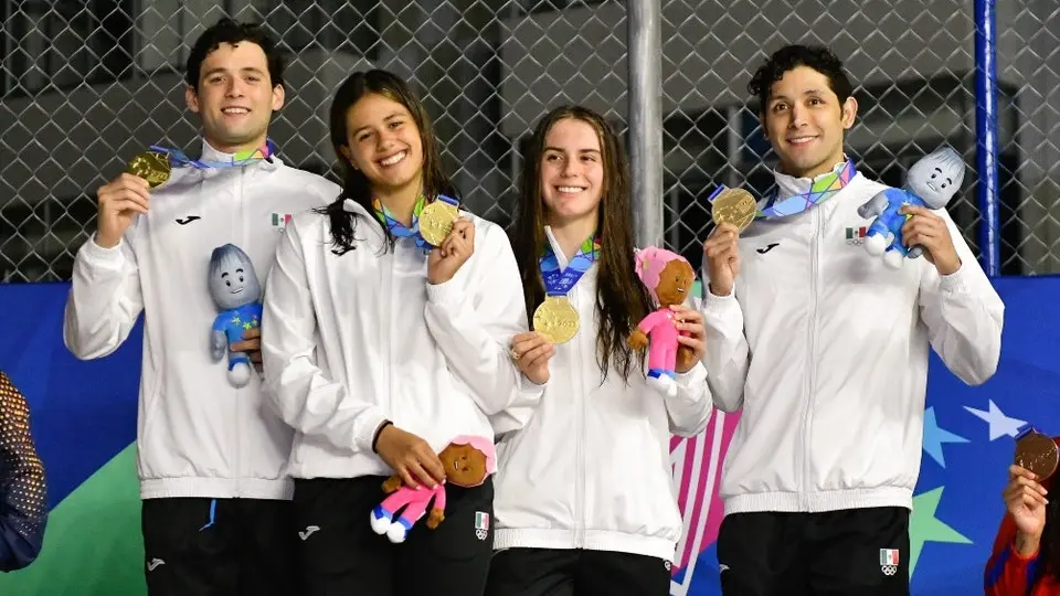 Centroamericanos 2023: Oro para México en natación 4x100 relevos mixtos