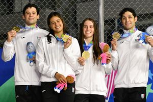 Centroamericanos 2023: Oro para México en natación 4x100 relevos mixtos