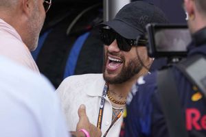 Neymar convivió con los pilotos de F1 en el primer día del GP de España
