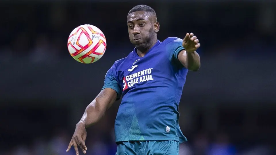 Cruz Azul recupera a Gonzalo Carneiro tras lesión y estará contra Atlante