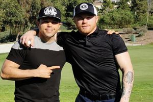 Canelo Álvarez y su hermano abrirán negocio de tacos en Estados Unidos