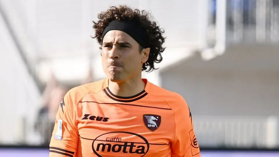'Memo' Ochoa se viste de Héroe en el empate de la Salternitana con el Inter