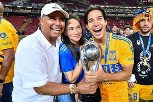 Diego Lainez y su épica respuesta para Oswaldo Sánchez tras el campeonato