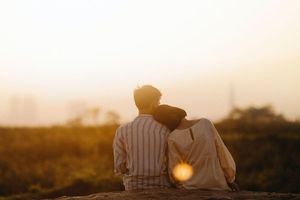 ¿Tu pareja es amiga de su ex? Descubre cómo manejar esta situación